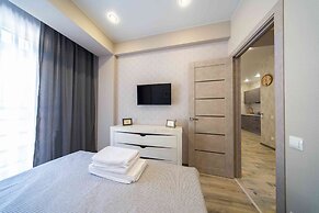 More Apartments na Estonskoy 37-2