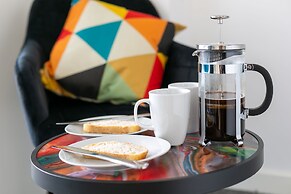 Leicester's Lyter Living