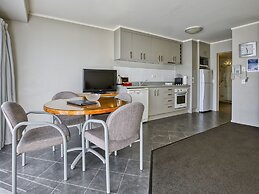 Ika Nui Taupo