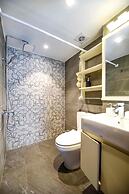 Ty House Managed by Lily Home