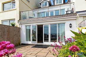 Kilmore - Beach Front House Direct Beach Access Spectacular Sea Views