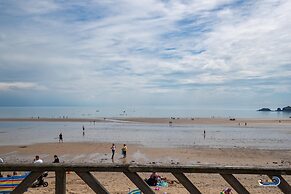 Kilmore - Beach Front House Direct Beach Access Spectacular Sea Views