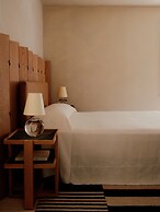 The James Bradley Hotel