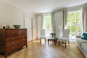 Somerset Square by Onefinestay