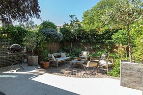 Somerset Square by Onefinestay