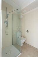 Somerset Square by Onefinestay