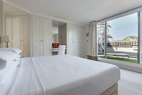 Somerset Square by Onefinestay