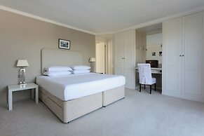 Somerset Square by Onefinestay