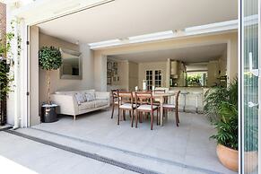 Somerset Square by Onefinestay