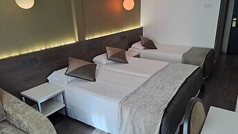 Hotel Moderno Barcelona