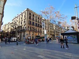 Hotel Moderno Barcelona