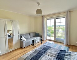 Holiday House Near the Beach by Renters