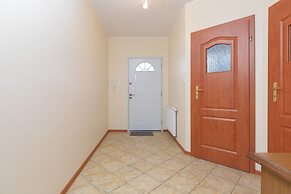 Holiday House Near the Beach by Renters