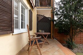 Holiday House Near the Beach by Renters