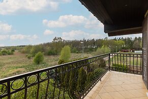 Holiday House Near the Beach by Renters