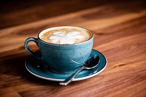 Amsterdam Inn & Suites, Ascend Hotel Collection