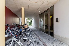 Apartment Lobzowska Cracow by Renters