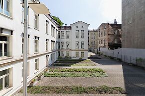 Apartment Lobzowska Cracow by Renters
