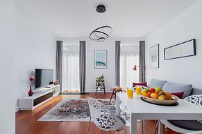 Apartment Lobzowska Cracow by Renters