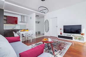 Apartment Lobzowska Cracow by Renters