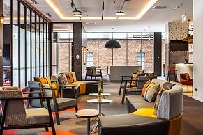Holiday Inn Express Melbourne Little Collins by IHG