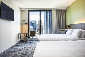 Holiday Inn Express Melbourne Little Collins by IHG