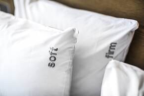 Holiday Inn Express Melbourne Little Collins by IHG