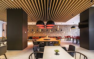 Holiday Inn Express Melbourne Little Collins by IHG