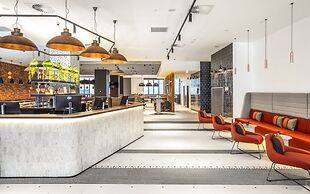 Holiday Inn Express Melbourne Little Collins by IHG