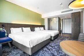 Holiday Inn Express Melbourne Little Collins by IHG