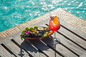 Insula Boutique Hotel