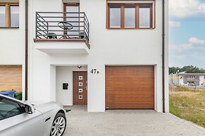 Apartments Legionow 47 by Renters