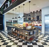 citizenM Miami Brickell