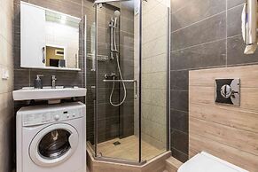 More Apartments na Estonskoy 37 k6