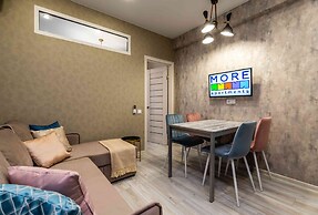 More Apartments na Estonskoy 37 k6