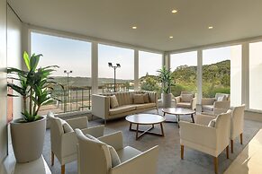 Laghetto Resort Golden