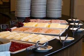 Laghetto Resort Golden