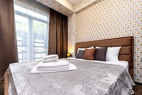 More Apartments na Estonskoy 37 k 6