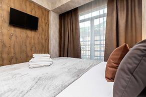 More Apartments na Estonskoy 37 k 6