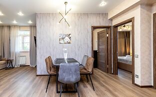 More Apartments na Estonskoy 37 k 6