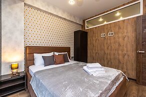 More Apartments na Estonskoy 37 k 6