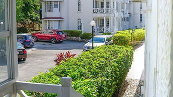 Mira Bay Apartments