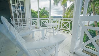 Mira Bay Apartments