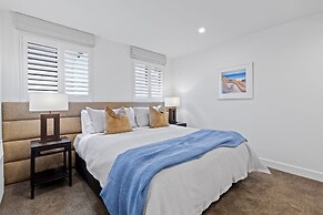 Queenstown House Lakeside Apartments