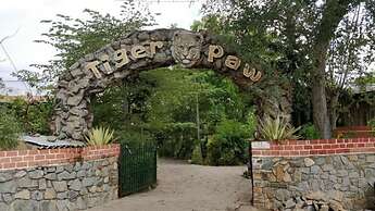 The Tiger Paw Resort