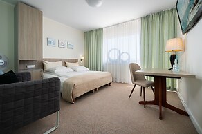 Elegante Apartments - Adults only