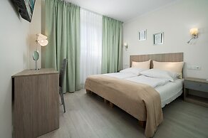 Elegante Apartments - Adults only