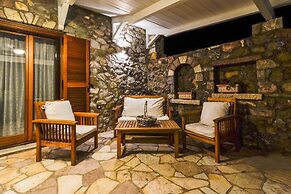 Opensea Villa Private Beach & Tennis Court