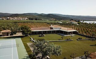 Opensea Villa Private Beach & Tennis Court