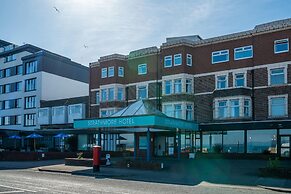 Strathmore Hotel